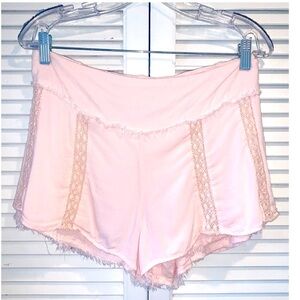 Vanilla Star Pale Pink stretchy frayed distressed double layered shorts XL